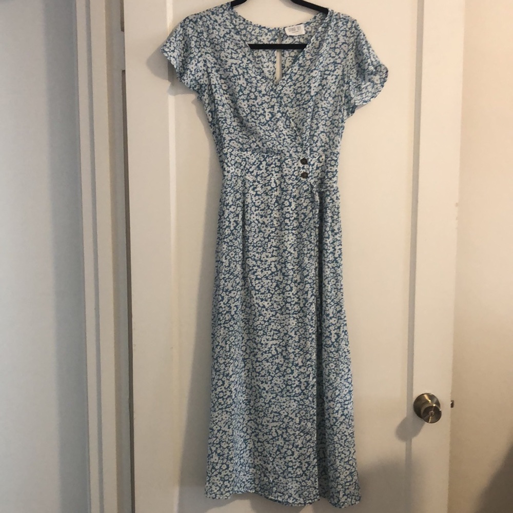 Blue floral midi dress